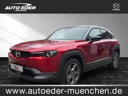Magmarot (rot) Gebraucht 2021 Mazda MX30 Basis SUV | 16.980 € (Fairer Preis)