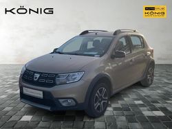 Beige Gebraucht 2018 Dacia Sandero Celebration Kleinwagen | 8.990 € (Guter Preis)