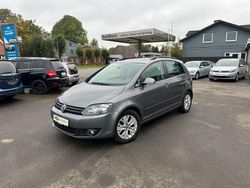 Grau Gebraucht 2013 VW Golf VII Life Limousine | 9.699 € (Fairer Preis)