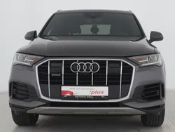 Grau Gebraucht 2020 Audi Q7 S-Line SUV | 57.990 € (Etwas zu teuer)