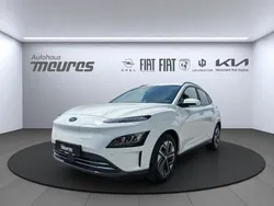 Weiss Gebraucht 2023 Hyundai Kona Prime SUV | 28.487 € (Fairer Preis)