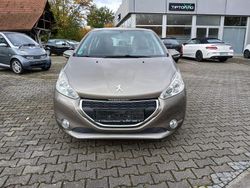 Grau Gebraucht 2012 Peugeot 208 Active Kleinwagen | 4.400 € (Fairer Preis)
