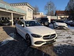 Weiß Gebraucht 2021 Mercedes C220 Limousine | 22.800 € (Guter Preis)