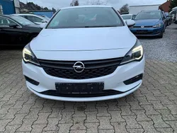 Schneeweiss/summitwhite/arctic Gebraucht 2016 Opel Astra Selection Kombi | 7.190 € (Guter Preis)