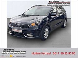 Blau Gebraucht 2017 Kia Niro Vision SUV | 16.400 € (Etwas zu teuer)