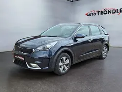 Blau Gebraucht 2018 Kia Niro Vision SUV | 15.980 € (Fairer Preis)