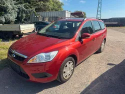 Rot Gebraucht 2009 Ford Focus Kombi | 2.555 € (Guter Preis)