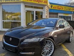 Schwarz Gebraucht 2017 Jaguar XF Portfolio Limousine | 22.350 € (Etwas zu teuer)