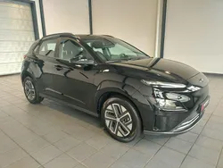 Schwarz Gebraucht 2022 Hyundai Kona Select SUV | 17.890 € (Fairer Preis)