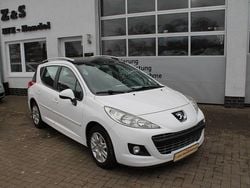 Weiß Gebraucht 2011 Peugeot 207 Tendance Kombi | 4.000 € (Teuer)