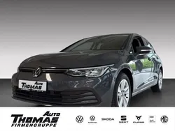 Andere farbe Gebraucht 2024 VW Golf VIII Life Kleinwagen | 25.900 € (Fairer Preis)