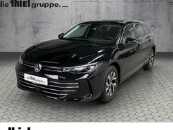 Schwarz Neu 2025 VW Passat IQ Drive Kombi | 55.955 € (Teuer)