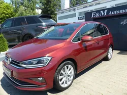 Rot Gebraucht 2018 VW Golf Sportsvan Highline Van / Kleinbus | 16.680 € (Fairer Preis)