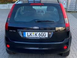 Schwarz Gebraucht 2005 Ford Fiesta Futura Limousine | 2.400 € (Fairer Preis)