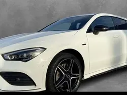 Weiß Gebraucht 2020 Mercedes CLA45 AMG Shooting Brake AMG Kombi | 41.750 €