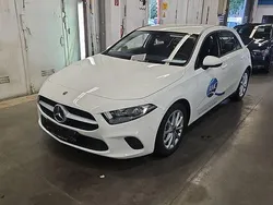 Polarweiss unilack Gebraucht 2024 Mercedes A200 Limousine | 26.990 € (Guter Preis)