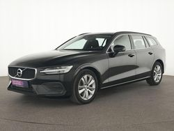 Schwarz Gebraucht 2022 Volvo V60 Momentum Kombi | 25.399 € (Superpreis)