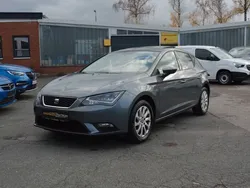 Grau Gebraucht 2013 Seat Leon Style Limousine | 13.900 € (Fairer Preis)