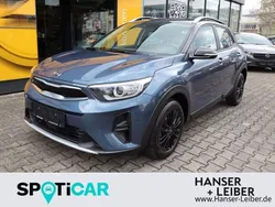Blau Gebraucht 2020 Kia Stonic Vision SUV | 15.990 € (Fairer Preis)