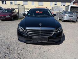 Schwarz Gebraucht 2018 Mercedes E200 Limousine | 17.990 € (Fairer Preis)