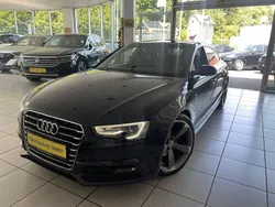 Blau Gebraucht 2015 Audi A5 Sportback S-line plus Limousine | 17.890 € (Etwas zu teuer)