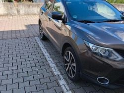 Schwarz Gebraucht 2017 Nissan Qashqai Tekna SUV | 12.000 € (Guter Preis)