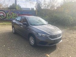 Silber Gebraucht 2016 Fiat Tipo Limousine | 4.149 € (Fairer Preis)