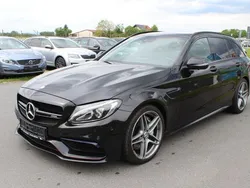 Schwarz Gebraucht 2015 Mercedes C63 AMG AMG Limousine | 26.690 € (Etwas zu teuer)
