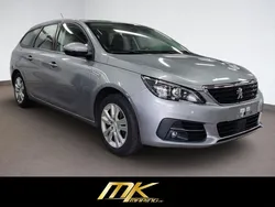 Grau artense (metallic) Gebraucht 2018 Peugeot 308 Kombi | 12.990 € (Etwas zu teuer)