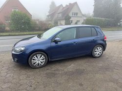 Blau Gebraucht 2011 VW Golf VI Highline Kleinwagen | 3.300 € (Fairer Preis)