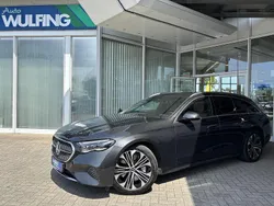Grau Gebraucht 2024 Mercedes E300 Avantgarde Kombi | 54.890 € (Teuer)