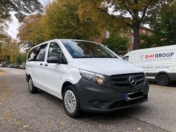 Weiß Gebraucht 2019 Mercedes Vito Van / Kleinbus | 13.000 €