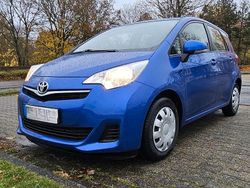 Blau Gebraucht 2013 Toyota Verso-S Cool Van / Kleinbus | 8.400 € (Fairer Preis)