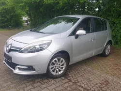 Silber Gebraucht 2014 Renault Mégane III Van / Kleinbus | 3.000 €