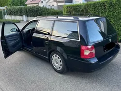 Schwarz Gebraucht 2003 VW Passat Comfortline Kombi | 2.800 € (Fairer Preis)