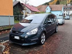 Grau Gebraucht 2012 Ford S-MAX Titanium S Van / Kleinbus | 7.700 € (Fairer Preis)