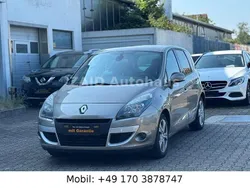 Stone Gebraucht 2011 Renault Scénic III Dynamique Van / Kleinbus | 5.999 € (Fairer Preis)