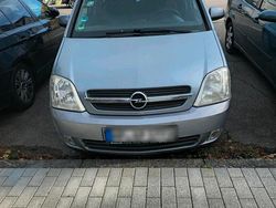 Gebraucht 2005 Opel Meriva Van / Kleinbus | 500 € (Guter Preis)