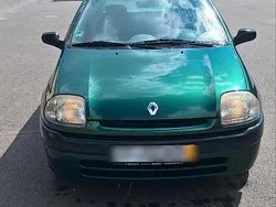Gebraucht 1999 Renault Clio II Kleinwagen | 500 €