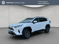 Weiß Gebraucht 2024 Toyota RAV4 Hybrid Team SUV | 40.980 € (Fairer Preis)