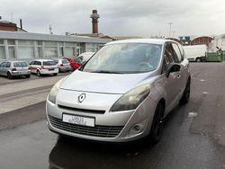 Silber Gebraucht 2012 Renault Scénic III Luxe Van / Kleinbus | 3.990 € (Guter Preis)