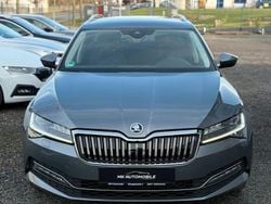 Grau Gebraucht 2022 Skoda Superb Style Limousine | 19.450 € (Superpreis)
