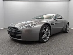 Grau Gebraucht 2008 Aston Martin V8 Vantage Coupé | 47.999 € (Etwas zu teuer)