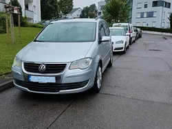 Silber Gebraucht 2007 VW Touran Van / Kleinbus | 3.500 € (Fairer Preis)