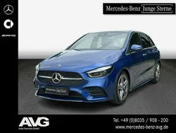 Blau Gebraucht 2024 Mercedes B180 AMG Van / Kleinbus | 36.700 € (Teuer)