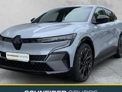 Grau Neu 2025 Renault Mégane Komfort Limousine | 49.590 €