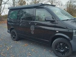 Schwarz Gebraucht 2012 VW T5 PanAmericana Van | 21.200 €