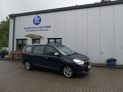 Blau Gebraucht 2015 Dacia Lodgy Celebration Van / Kleinbus | 6.990 € (Fairer Preis)