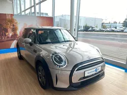 Grau Gebraucht 2022 Mini Cooper Kleinwagen | 22.770 € (Fairer Preis)