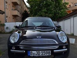Schwarz Gebraucht 2002 Mini Cooper Kleinwagen | 3.400 €